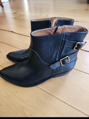 Lucky Brand Black Leather Ankle Booties with Buckle Straps